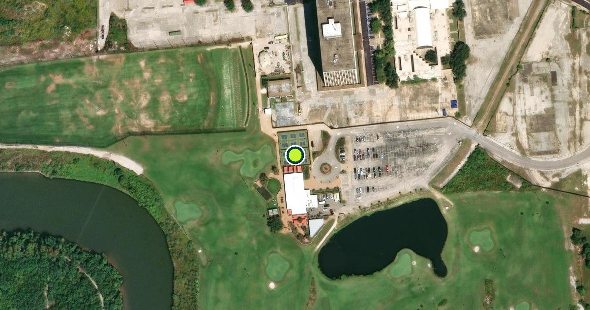 Satellite view of East River 9