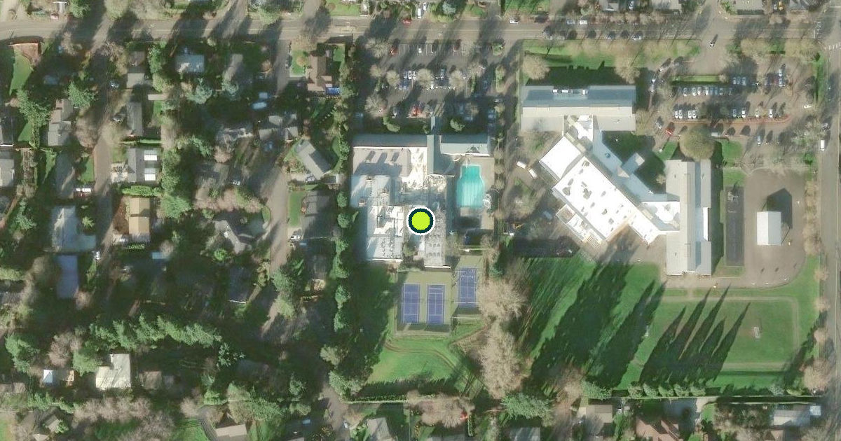 Satellite view of Lake Shore Athletic Club