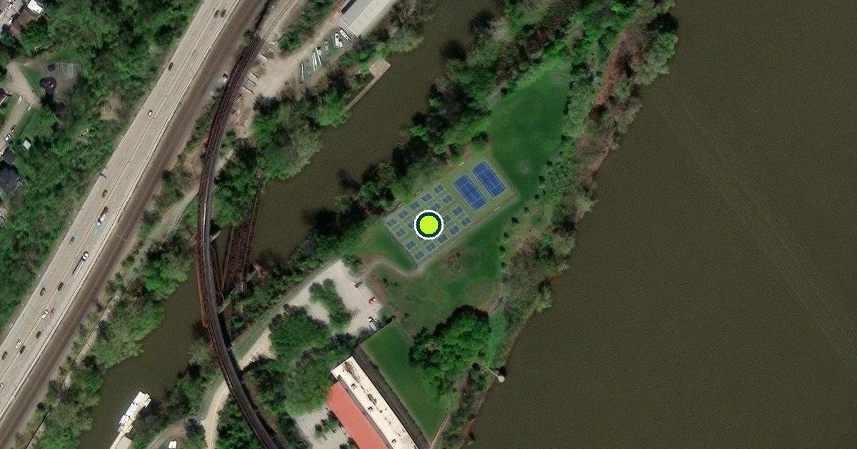 Satellite view of Washington's Landing Park Pickleball Courts